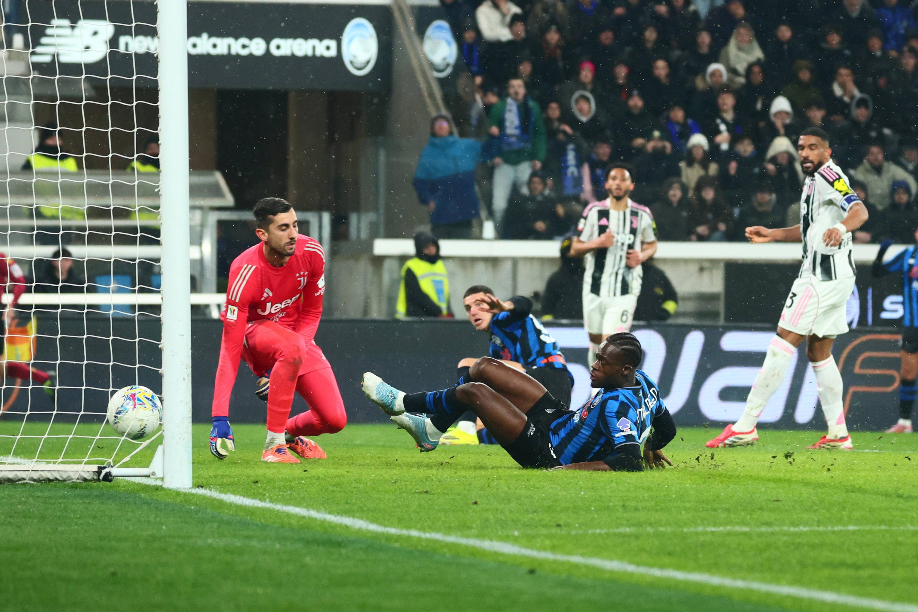 星空体育官网太狠了！亚特兰大完成体检备战全明星赛休斯敦火箭赛后回应争议，尤文图斯赛后主帅复盘的简单介绍